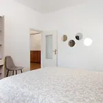 Apartment Palma's House Dongo
